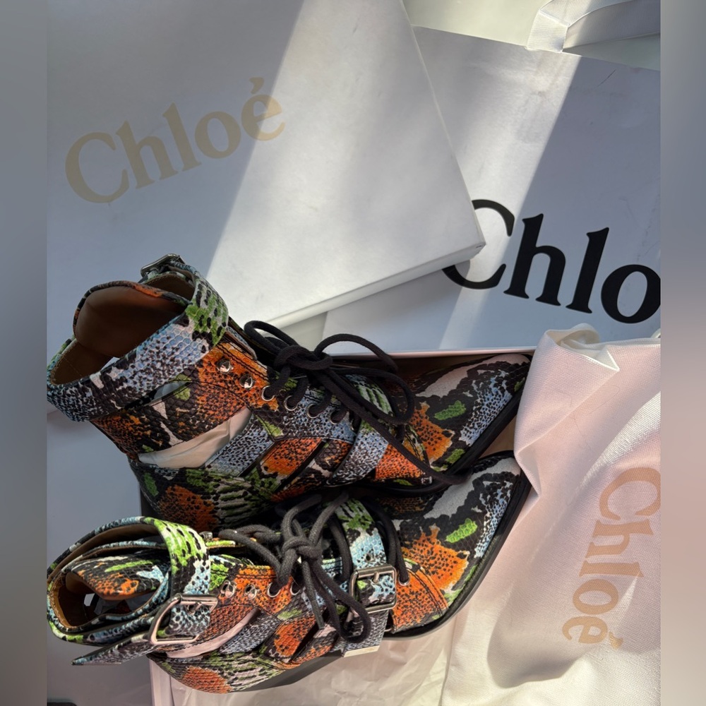 Chloe Rylee Boots - Picture 10 of 11